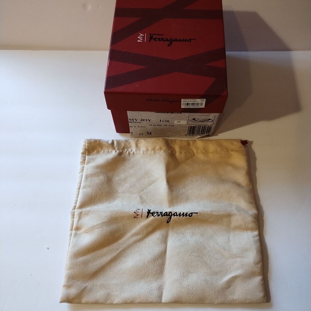 Salvatore Ferragamo Platino (Gold) Leather My Joy Ballet Slip-On Flats Size 7.5 - Picture 3 of 16